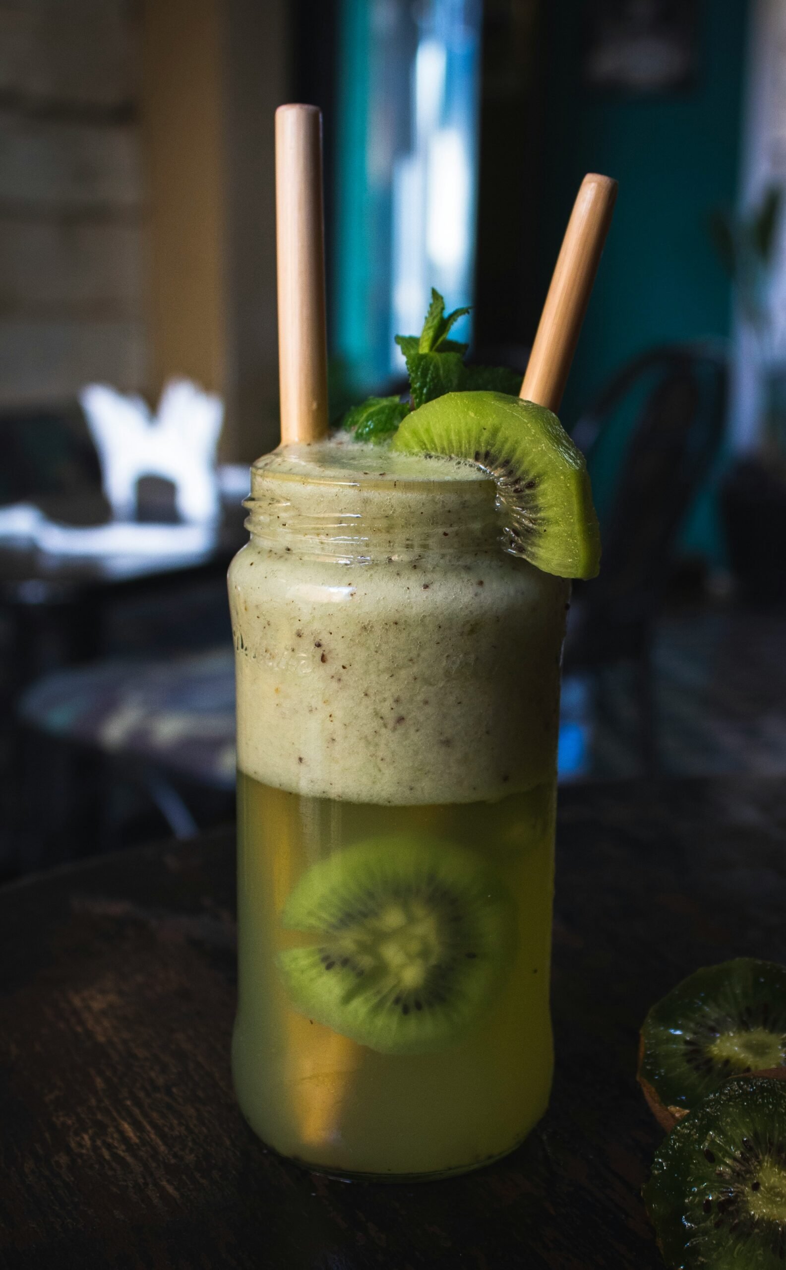 Kiwi fruit shake